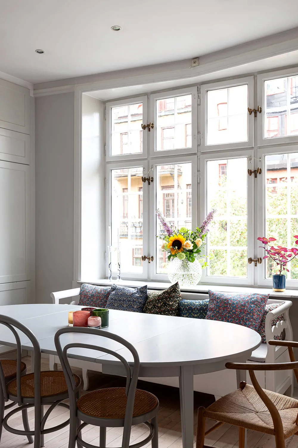 Синяя гостиная и нотки английского стиля: квартира в Стокгольме (83 кв. м) - Gallery image 25