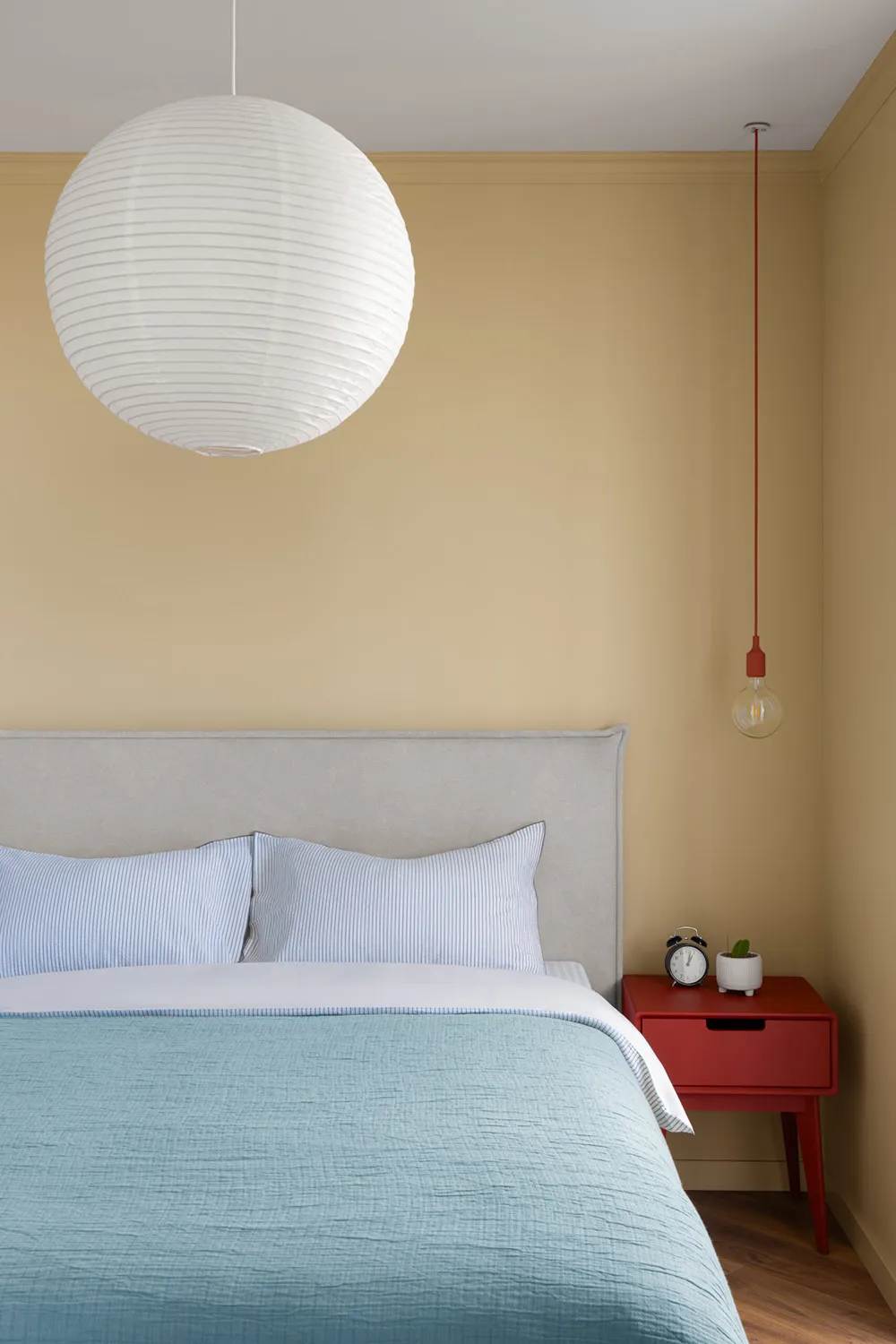 Colorful Design of a Small Apartment with Complex Layout in Almaty (45 sq. m) - Gallery image 5