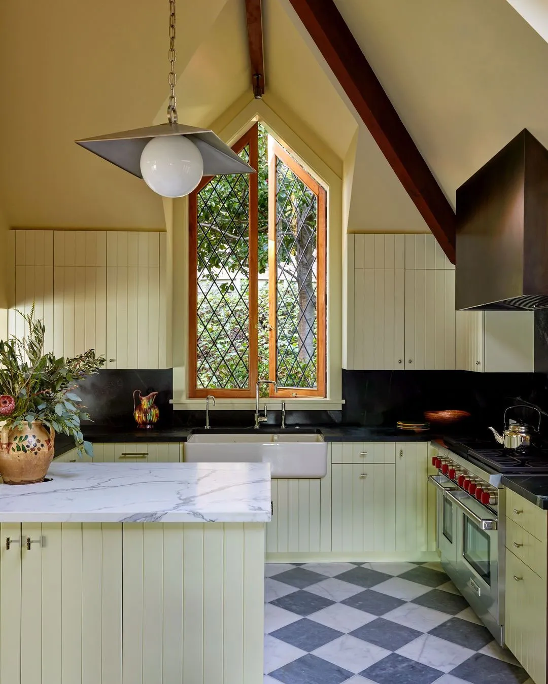 Vibrant World of Interiors in the Works of Photographer Laure Joliet - Gallery image 41