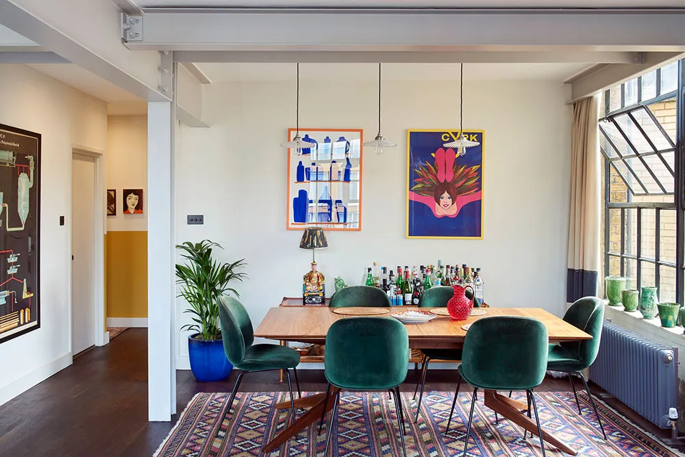 Murs en briques et cuisine country : un loft coloré à Londres - Gallery image 5