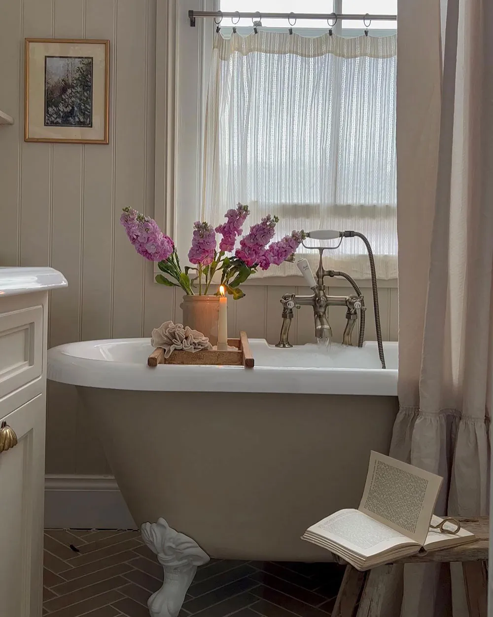 Herzlicher englischer Country-Stil mit skandinavischen Akzenten - Gallery image 7