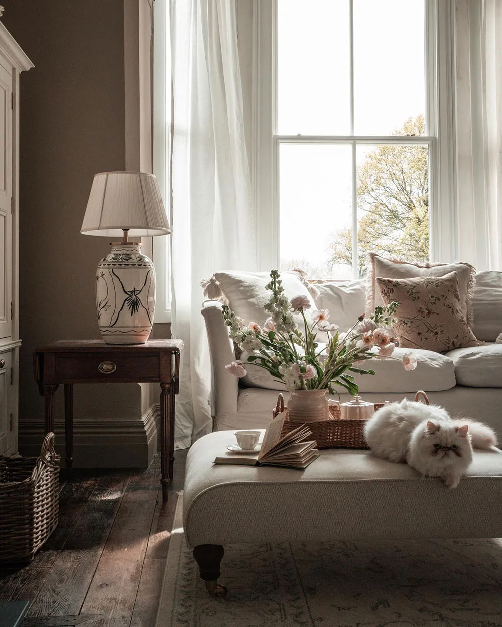 Herzlicher englischer Country-Stil mit skandinavischen Akzenten - Gallery image 2