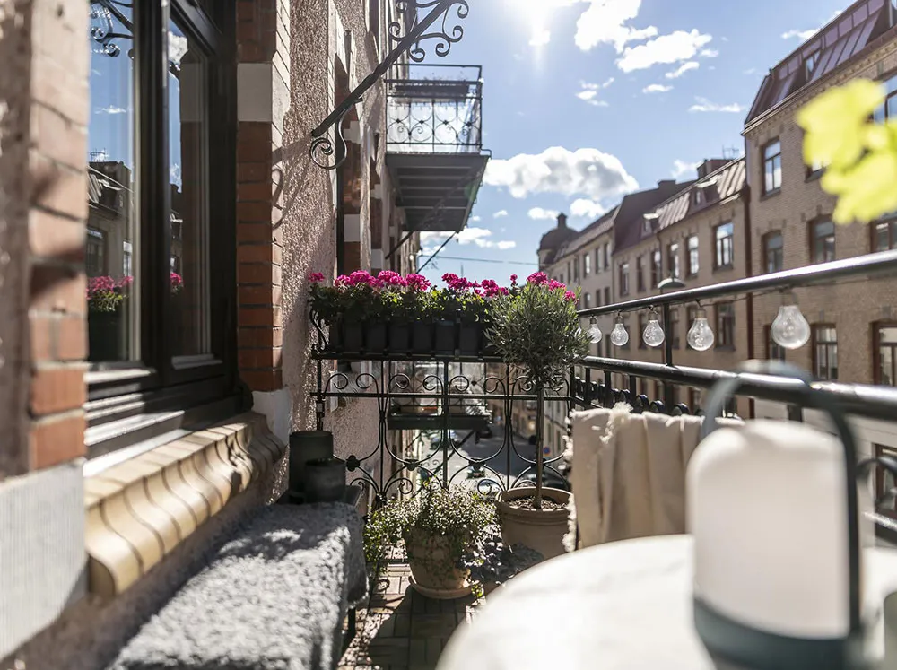 Jak za pomocą mebli stworzyć nowoczesny i elegancki wnętrze (75 m²) - 22