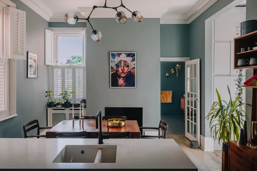 Frais tons de bleu dans le design d'un appartement victorien à Londres - Gallery image 3