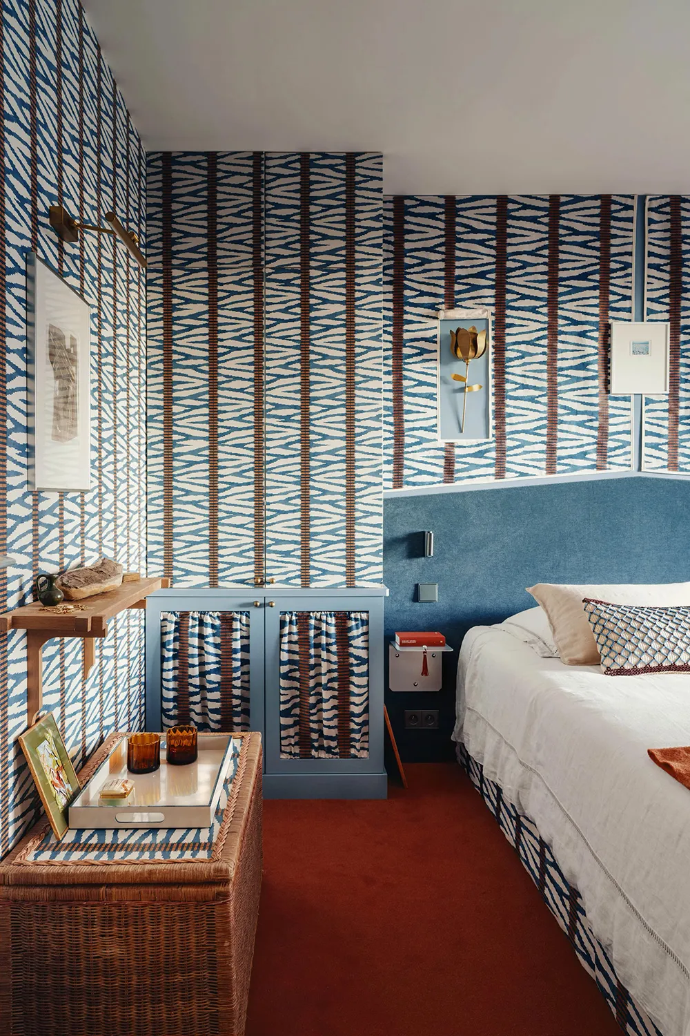 Квартира дизайнера в Парижі, де кожен предмет виготовлений на замовлення - Gallery image 13