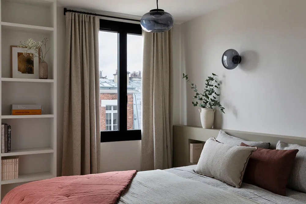 Intérieur moderne strict d'appartement à Paris - Gallery image 12