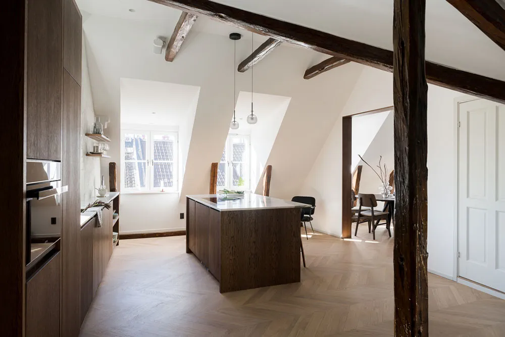 Style décor pour un espace élégant sous toit à Stockholm - Gallery image 5