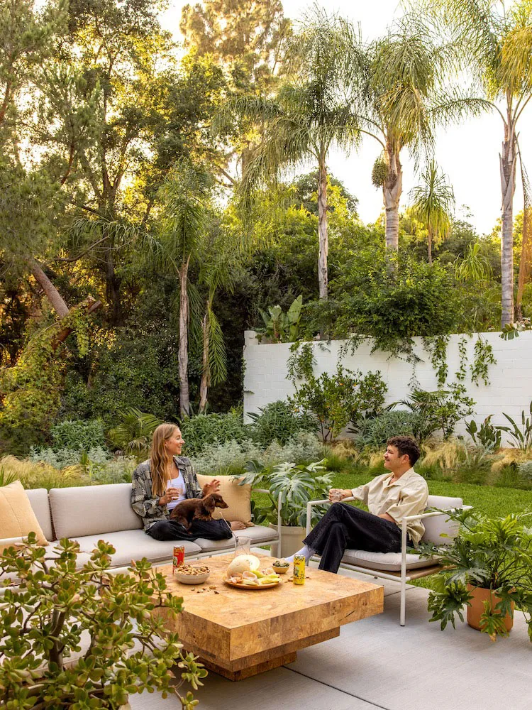 Vibrant World of Interiors in the Works of Photographer Laure Joliet - Gallery image 18