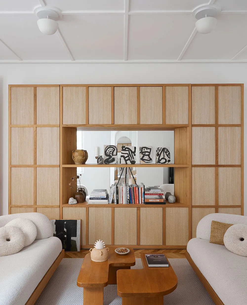 Парижская элегантность в спокойных природных тонах - Gallery image 3