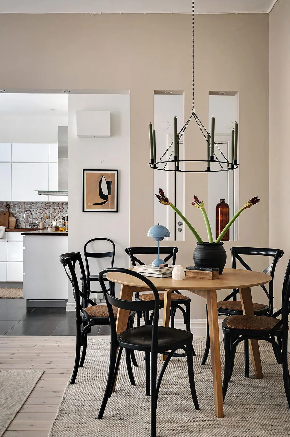 Beautiful Scandi Interior in Beige-Coffee Tone (61 sqm) - Gallery image 14