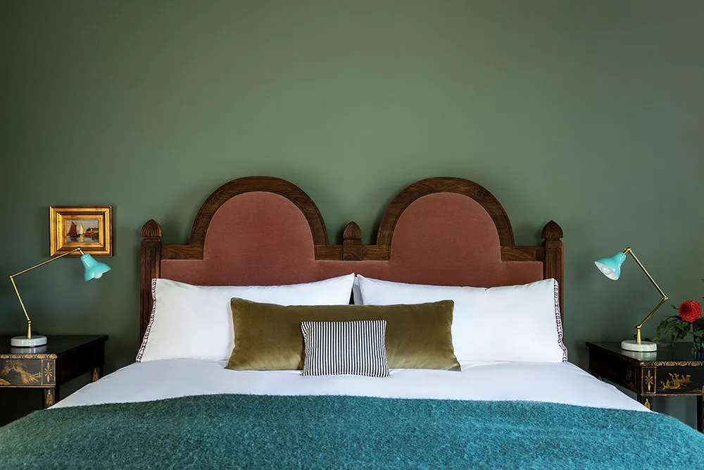 Vibrant World of Interiors in the Works of Photographer Laure Joliet - Gallery image 20