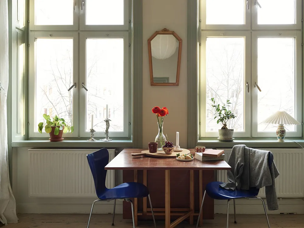 Petite appartement suédois avec des accents olivâtres (41 m²) - Gallery image 5