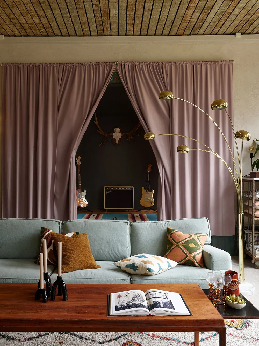 Une propriété de camp suédoise inhabituelle dans une ancienne école rurale en Suède - Gallery image 16