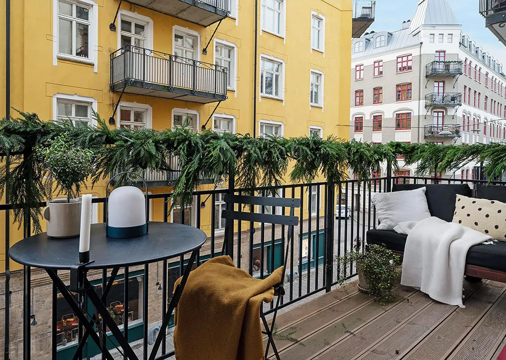 Beautiful Scandi Interior in Beige-Coffee Tone (61 sqm) - Gallery image 1