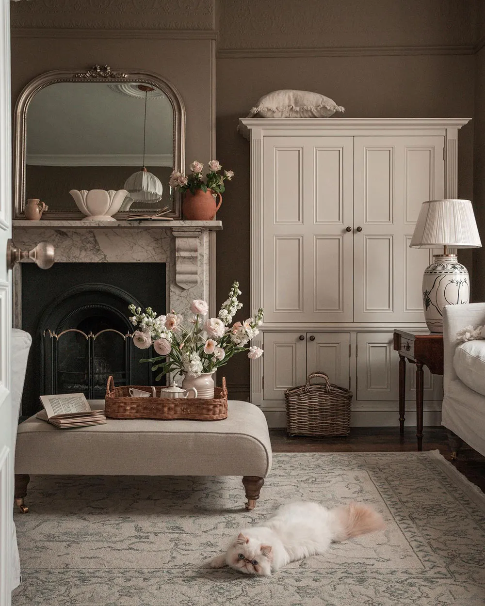 Herzlicher englischer Country-Stil mit skandinavischen Akzenten - Gallery image 1