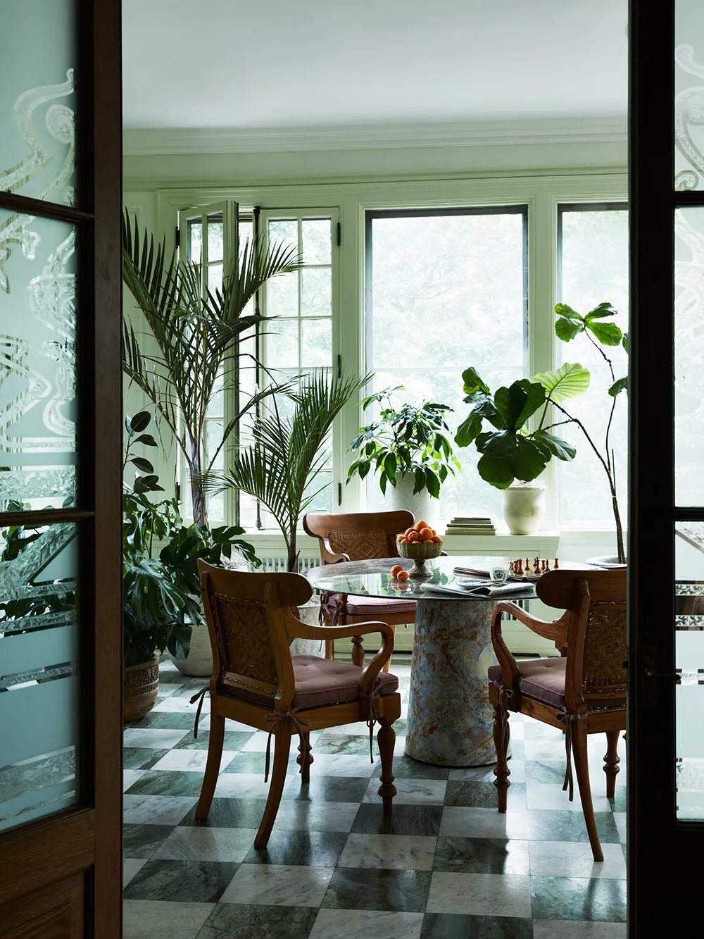 Sea of Timeless Elegance and Details: Historic Mansion in Minnesota - Gallery image 13