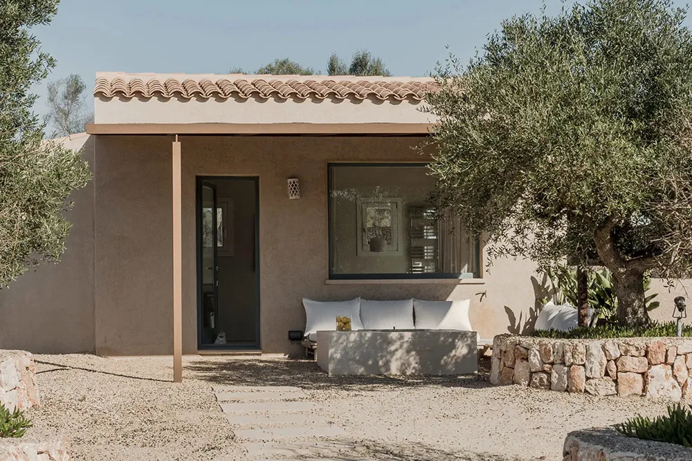 Hermosa villa de piedra en Mallorca con barandales y piscina - Gallery image 22