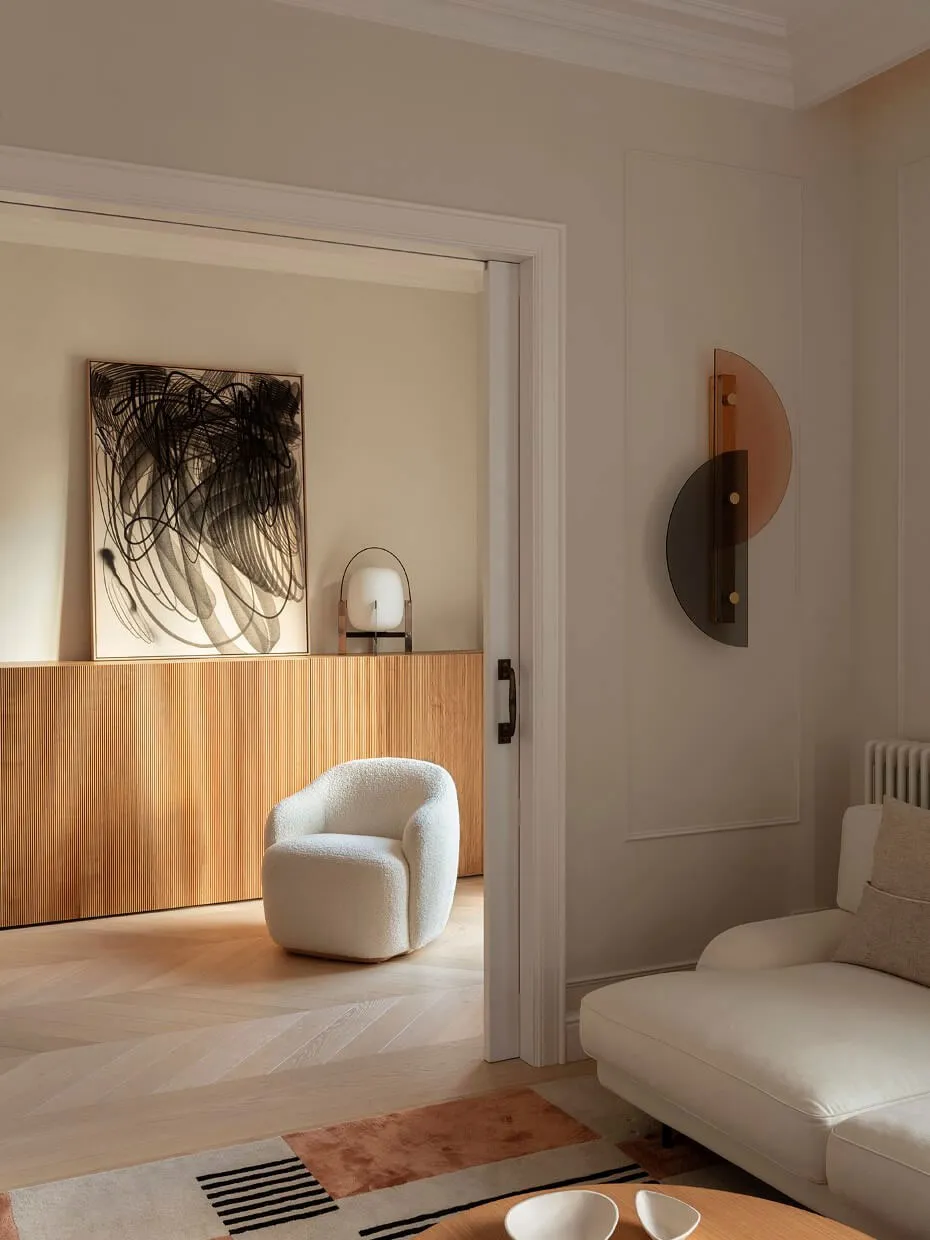 Тёплая элегантность современного интерьера в Барселоне - Gallery image 1
