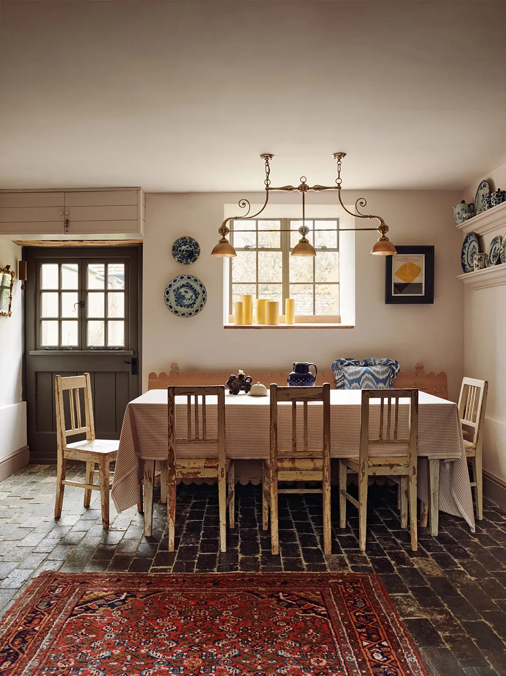 Plafonds d'une hauteur irréelle et design chaleureux : grange en Angleterre - Gallery image 7