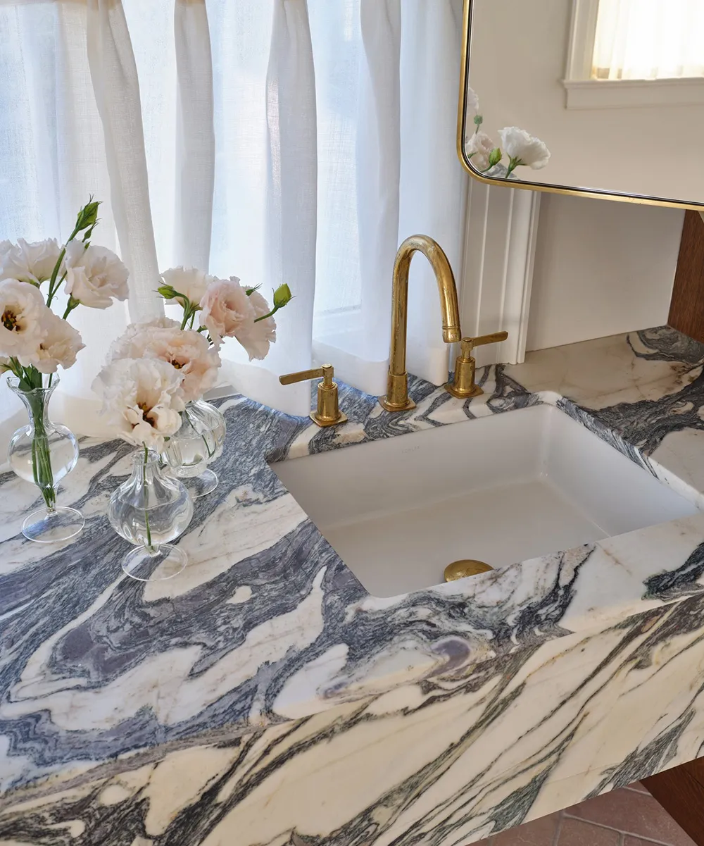 Excelente cocina en el diseño de una acogedora casa rural en Estados Unidos - Gallery image 15