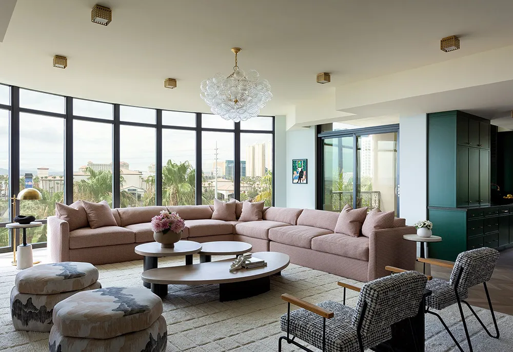 Couleurs fraîches et décoration tendance dans le design d'appartement à Las Vegas - Gallery image 2