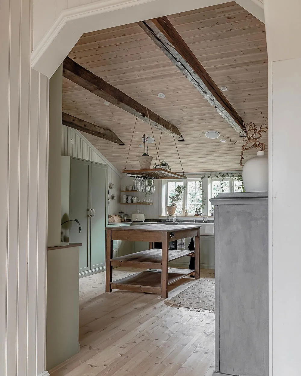 Small but very cozy cottage from Instagram - Gallery image 8