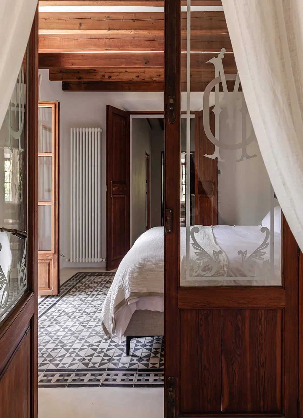 Gemütlicher moderner Design einer historischen Villa auf Mallorca - Gallery image 12