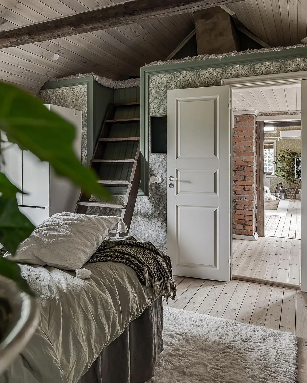 Small but very cozy cottage from Instagram - Gallery image 11