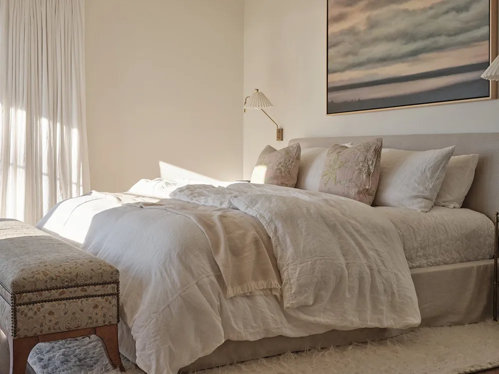 Excelente cocina en el diseño de una acogedora casa rural en Estados Unidos - Gallery image 14