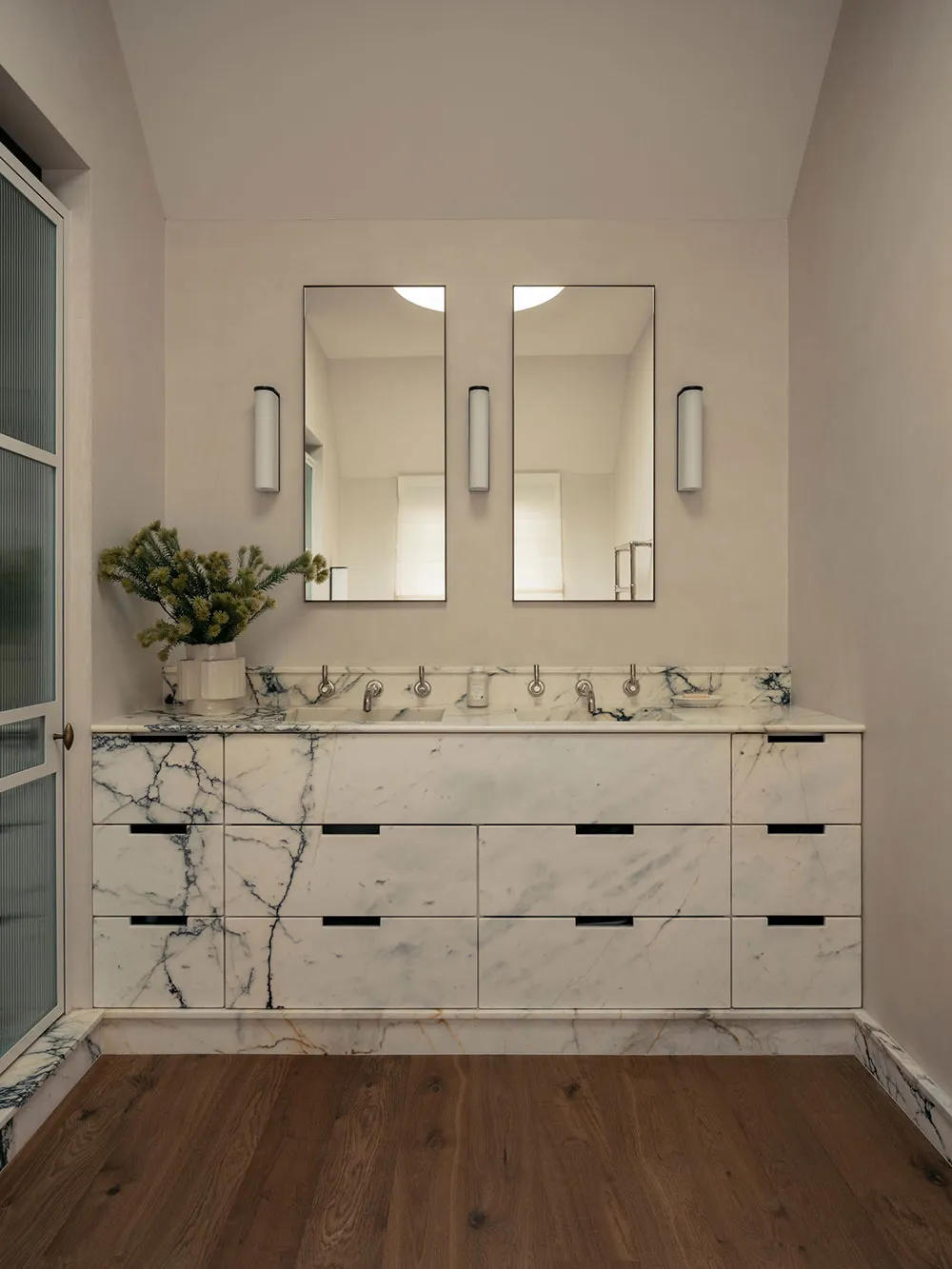 Elegant Modern Take on a Historic Villa in Sydney - Gallery image 22