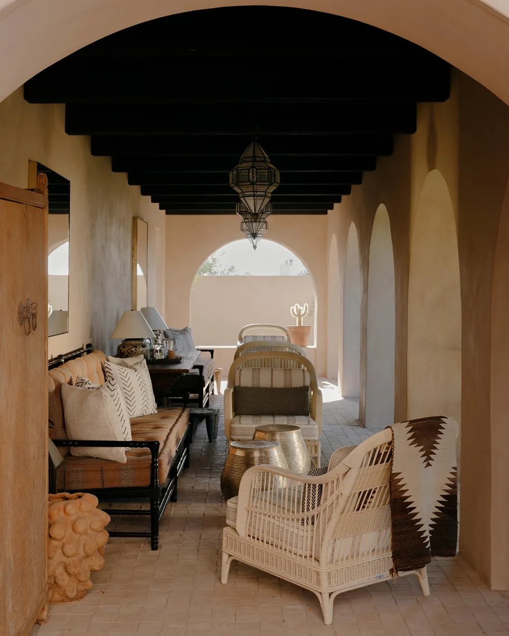 Interiores cálidos y influencia mexicana: hermosa residencia en Texas - 26