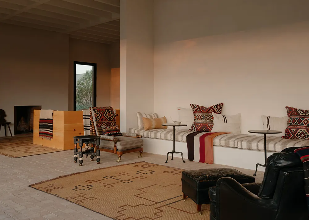 Interiores cálidos y influencia mexicana: hermosa residencia en Texas - 11