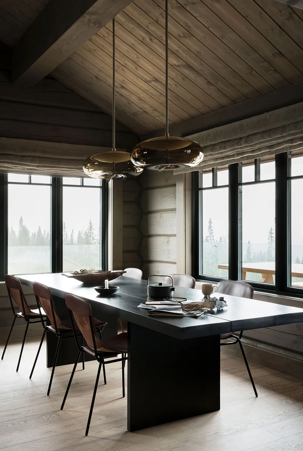 Style et cosy chalet de montagne dans une gamme atténuée en Norvège - Gallery image 4