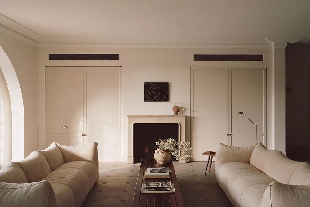 Арочные окна и мягкий минимализм: красивый дом дизайнера мод в Сиднее - Gallery image 3