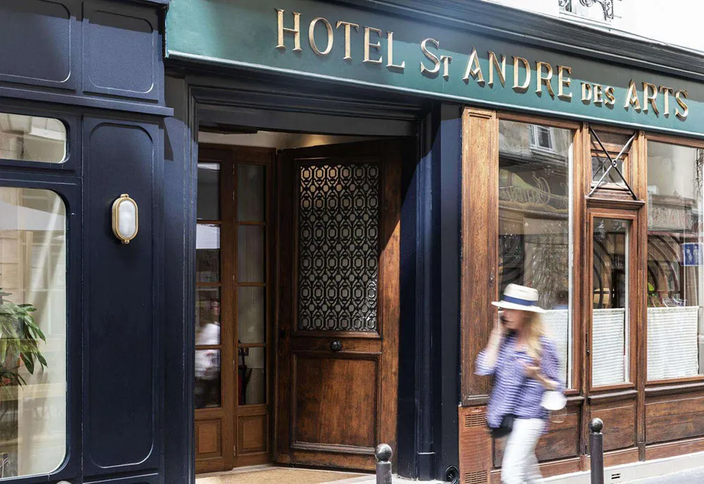 Готель Saint-Andre des Arts: готель із атмосферою 1970-х у Парижі - Gallery image 22