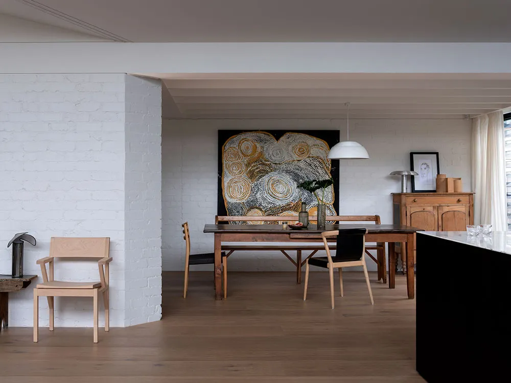 Znakomity strzeżony domek w Australii zbudowany na kontrastach - Gallery image 11