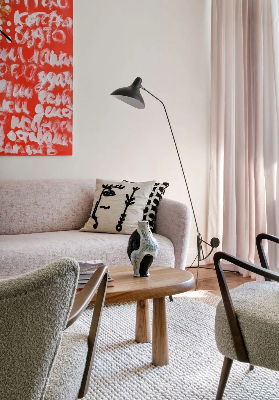 Charmante Wohnung mit leichten Retro-Noten im Zentrum von Kiew (75 qm) - Gallery image 1