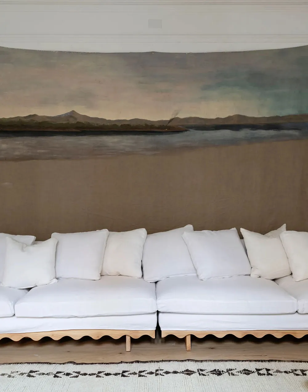 Uroczy taunhaus w Brooklynie, w którym panuje biały kolor - Gallery image 9