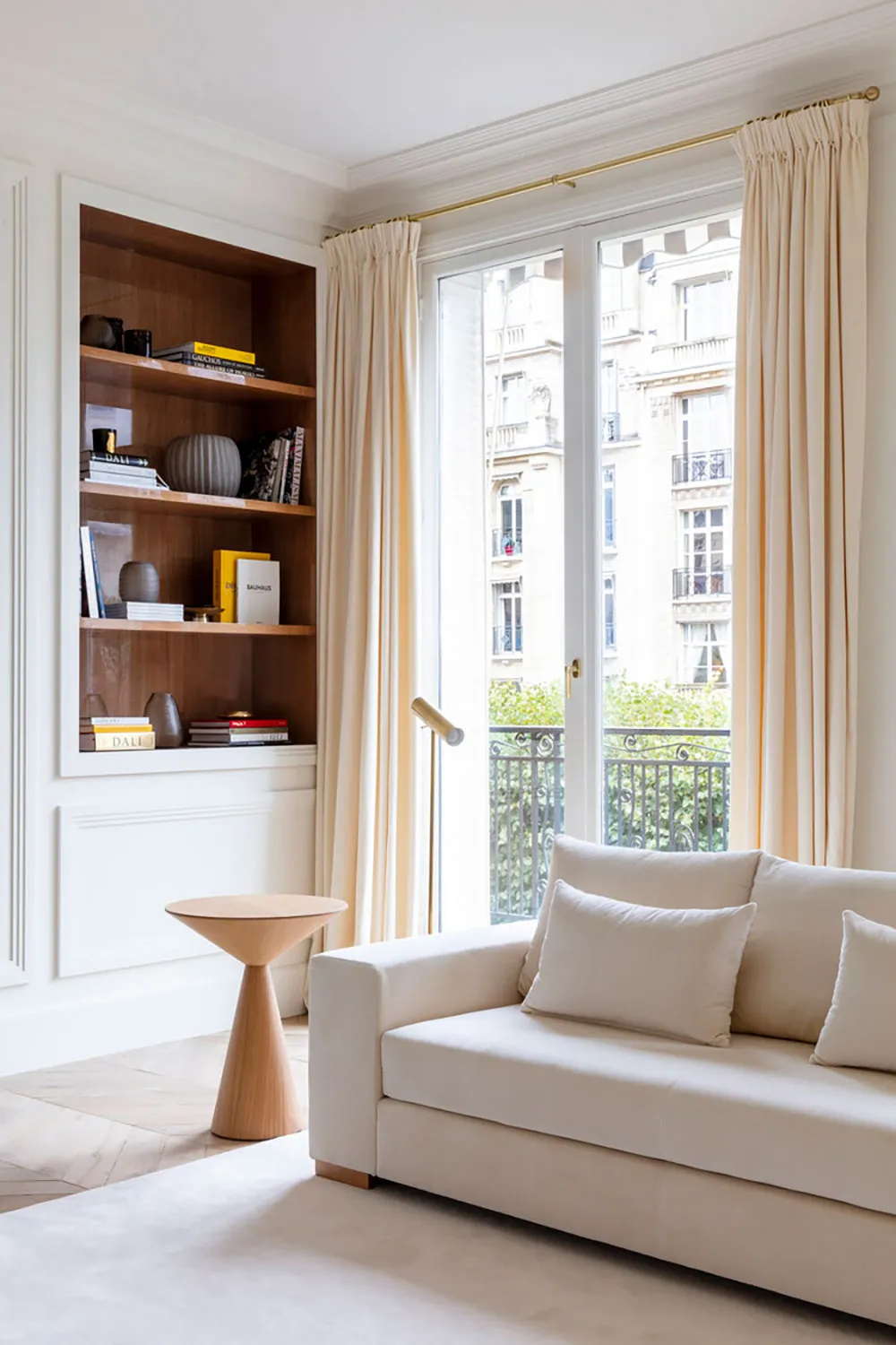 Eleganter französischer Minimalismus von Atelier MKD - Gallery image 19