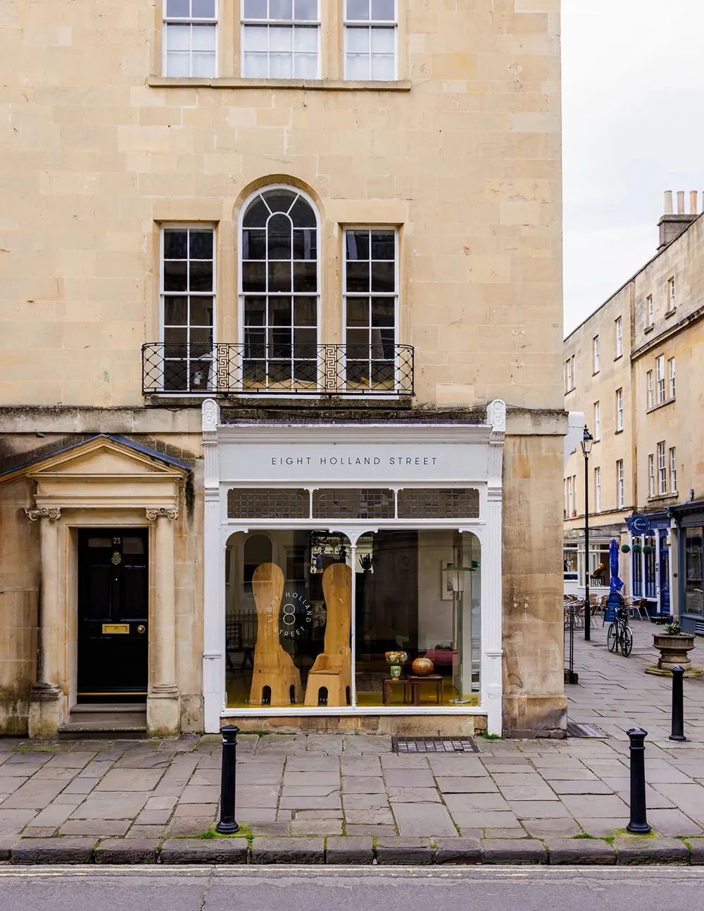 Intérieur anglais cosy et éclectique au cœur de Bath - Gallery image 1