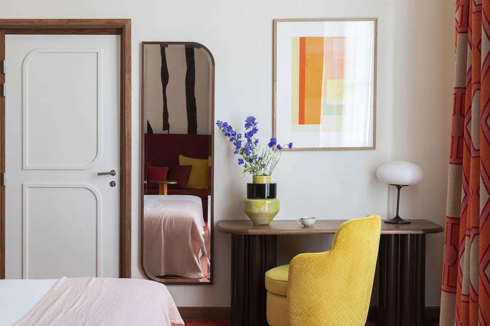 Готель Saint-Andre des Arts: готель із атмосферою 1970-х у Парижі - Gallery image 18