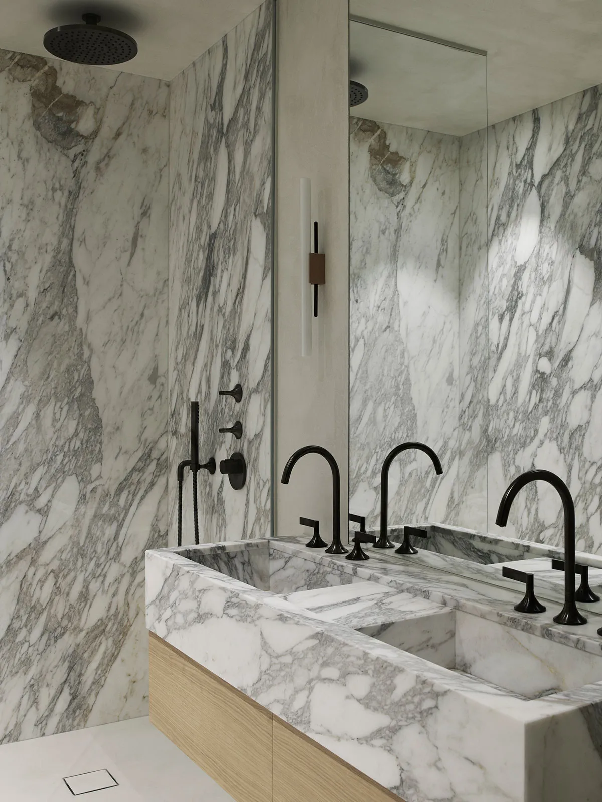 Elegant modern apartments in Stockholm with French touches - Gallery image 15