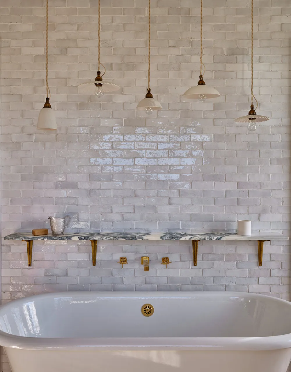 Excelente cocina en el diseño de una acogedora casa rural en Estados Unidos - Gallery image 18