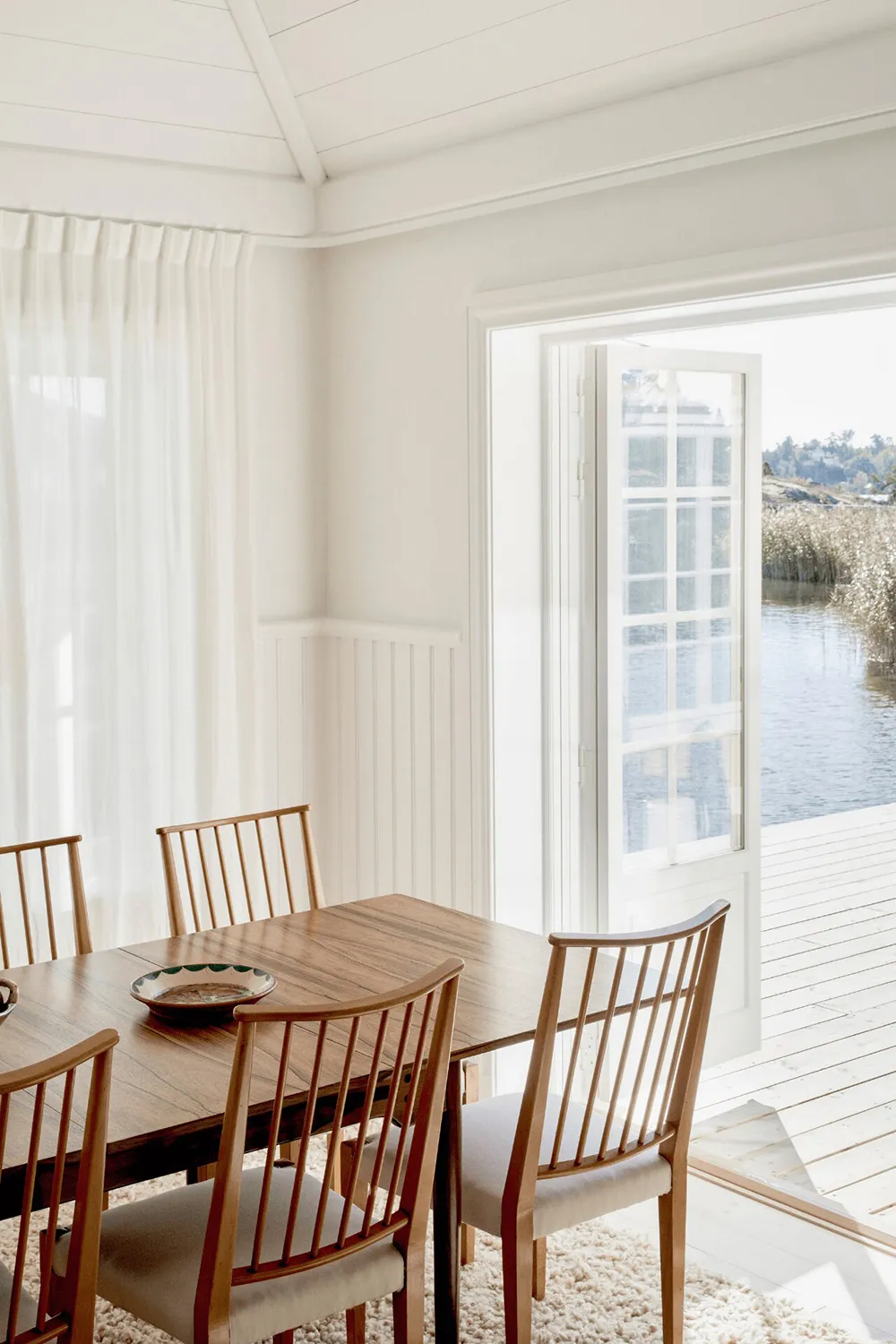 स्वीडन में स्थित एक सुंदर वॉटरफ्रंट रिसॉर्ट का आंतरिक डिज़ाइन - Gallery image 7