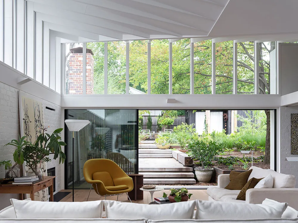 Znakomity strzeżony domek w Australii zbudowany na kontrastach - Gallery image 4