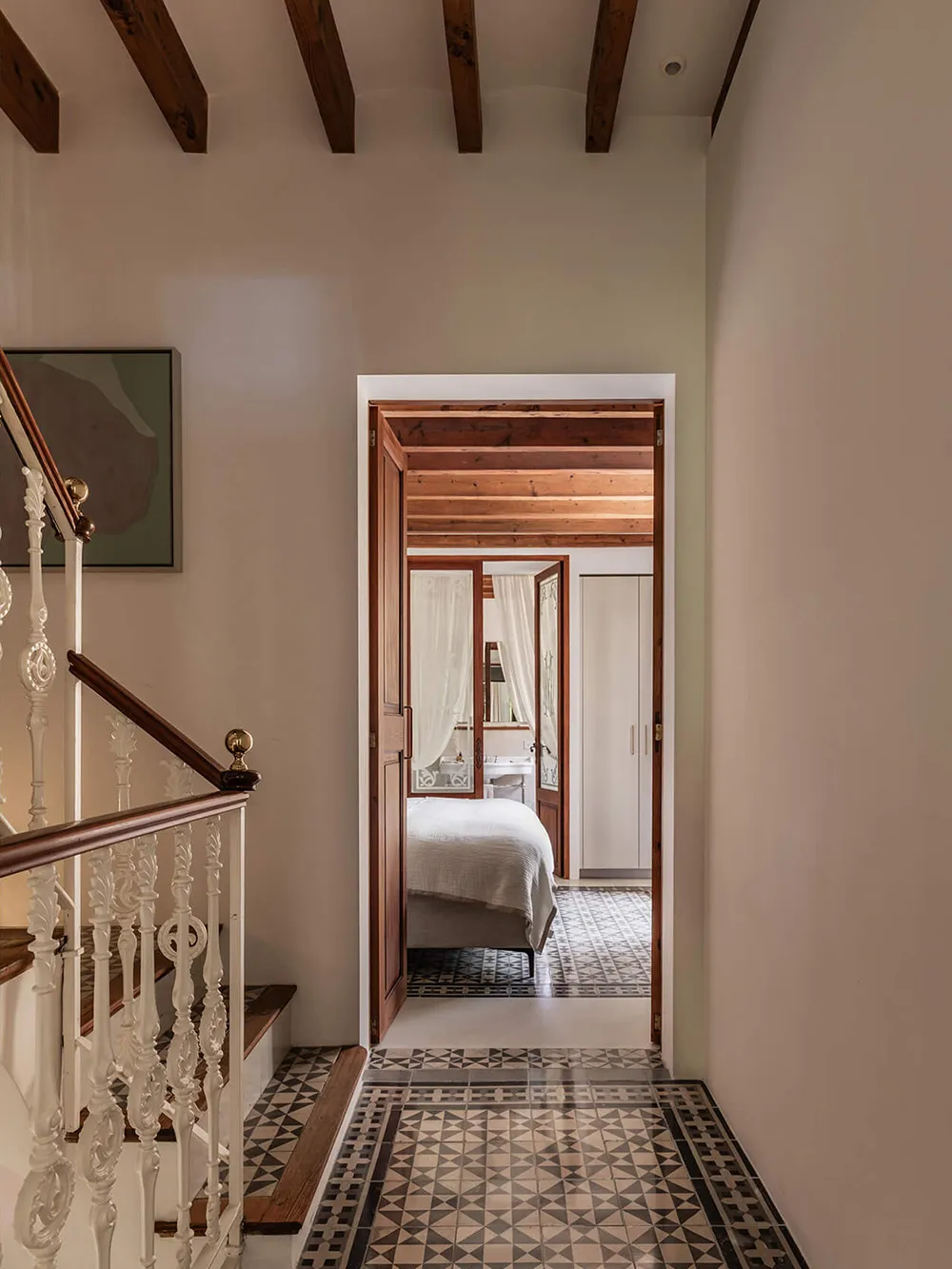 Gemütlicher moderner Design einer historischen Villa auf Mallorca - Gallery image 17