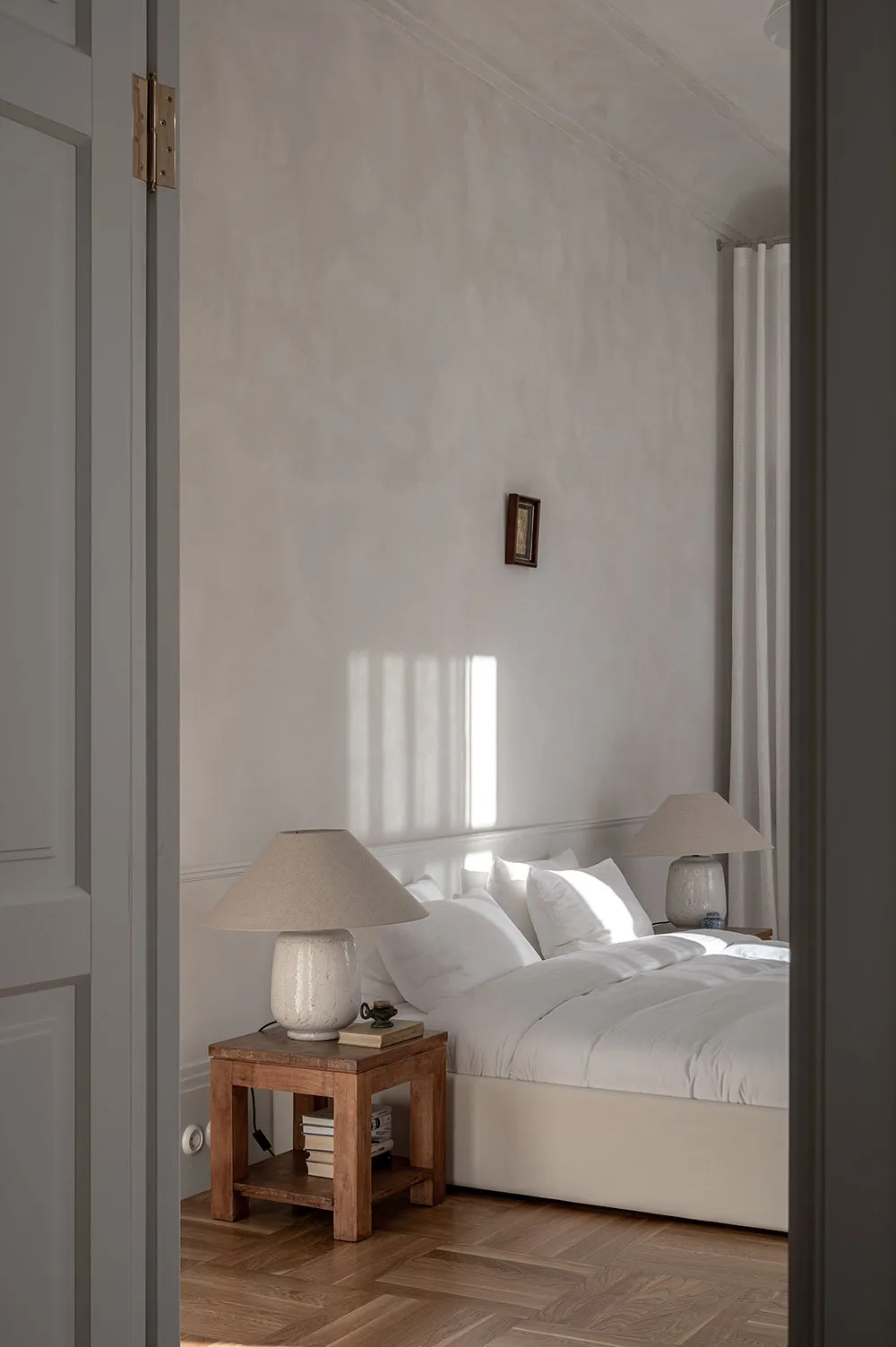 Un magnifique intérieur moderne aux touches anachroniques au centre de Kiev - Gallery image 13