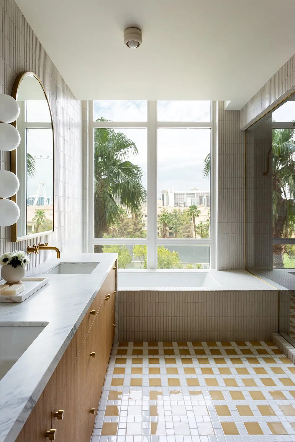 Couleurs fraîches et décoration tendance dans le design d'appartement à Las Vegas - Gallery image 22