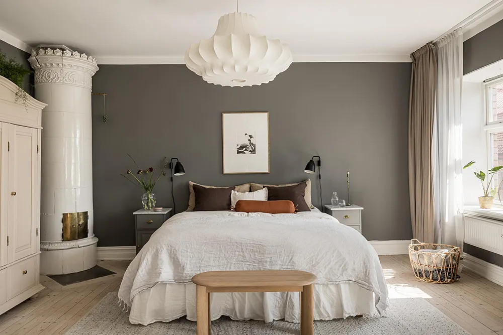 Приятные оттенки серого в дизайне шведской квартиры (90 кв. м) - Gallery image 9