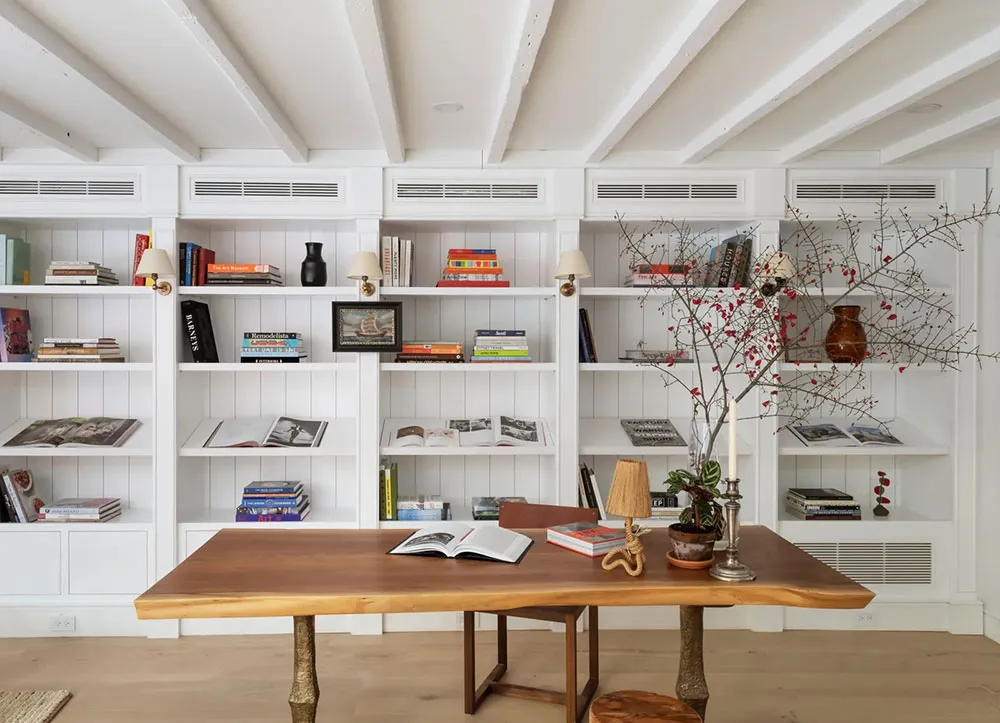 Uroczy taunhaus w Brooklynie, w którym panuje biały kolor - Gallery image 8